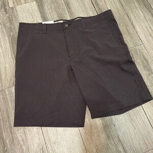 Callaway Opti Dri Caviar premium flex twill pinstripes Active Waist golf Shorts